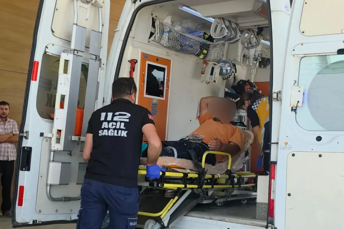 İnegöl'de üzerine taş düşen işçi ağır yaralandı