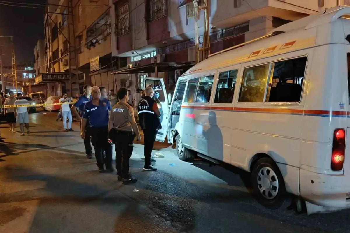 Adana'da Dolmuş Şoförü Silahlı Saldırı Sonucu Hayatını Kaybetti