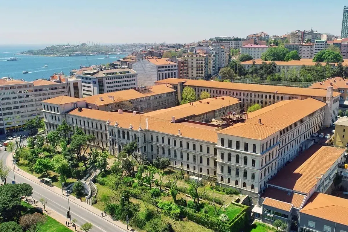 Nöbetçi Kitaphanelerde Çalıştılar, İTÜ’yü Kazandılar
