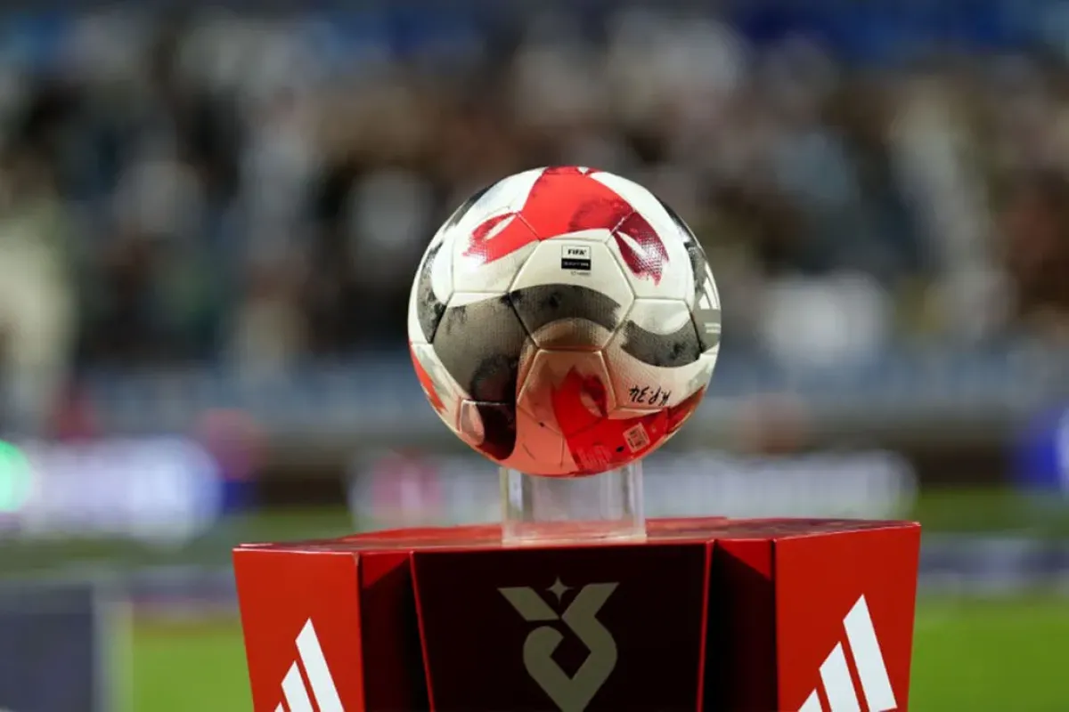Süper Lig Devlerinde Son Dakika Transfer Hamleleri