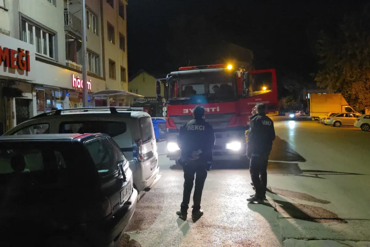 İnegöl'de gece yarısı yangın paniği!