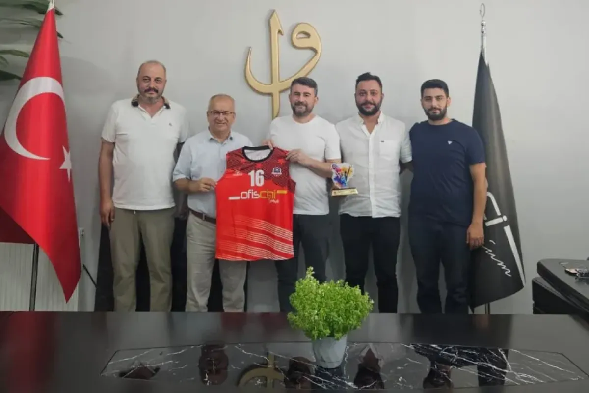 Ofischi Premium, Orhaniyespor Voleybol Takımı’nın Forma Göğüs Sponsoru Oldu