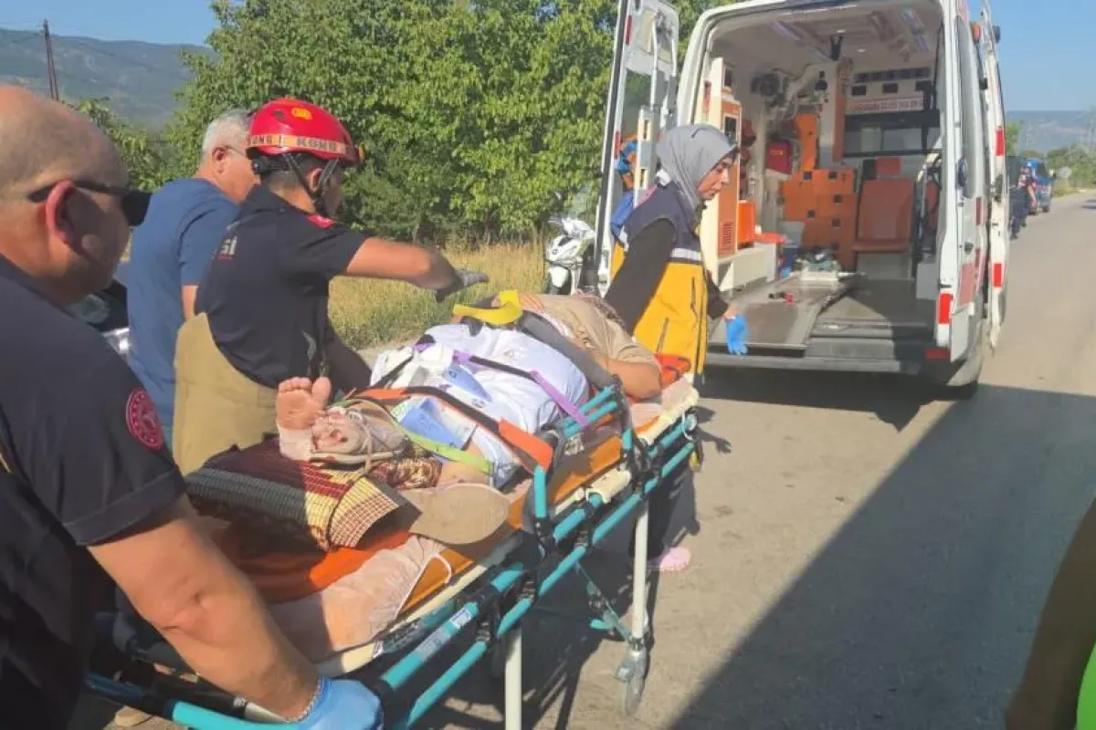 Kafa kafaya çarpıştılar! 4 yaralı