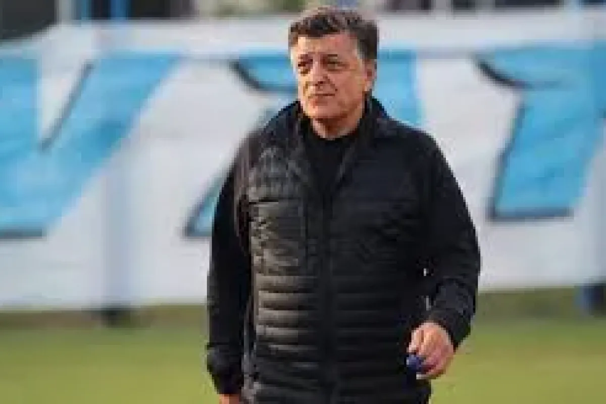 Sarıyerspor’da teknik direktör değişikliği: Yılmaz Vural yeniden görevde