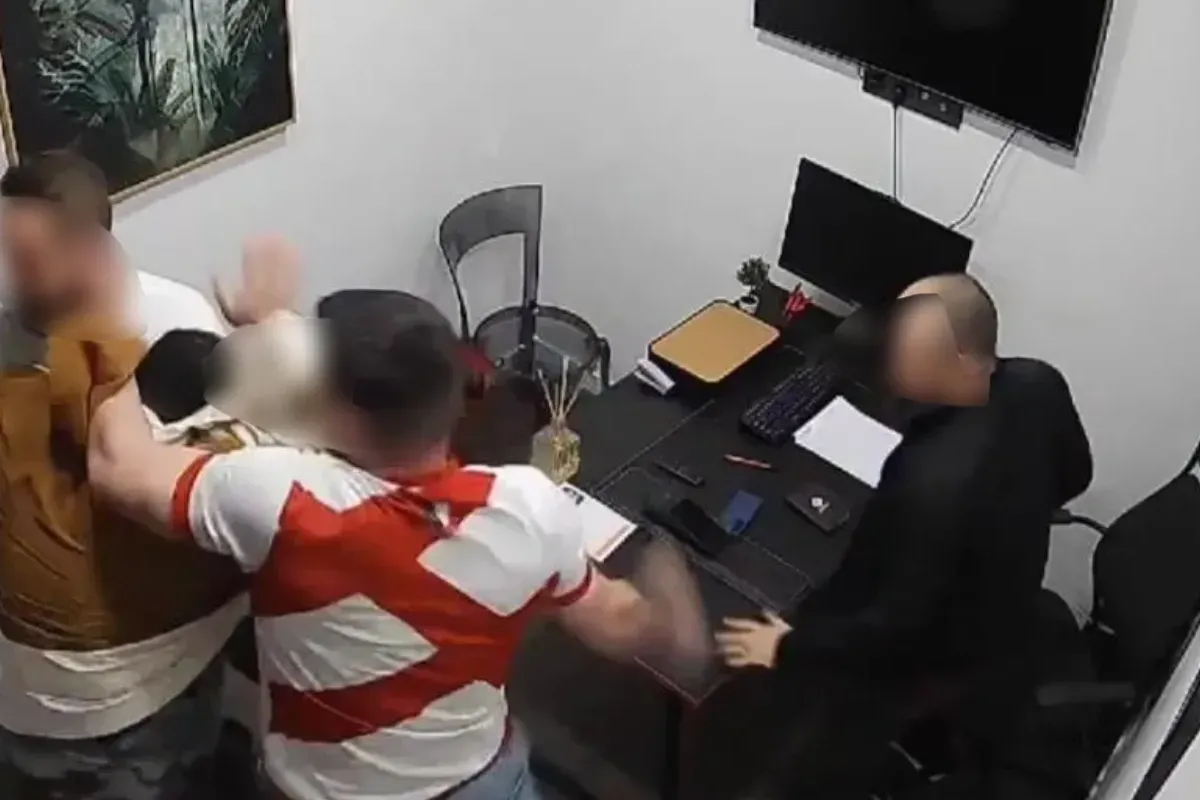 Silah çektiler: "Pişman değiliz" dediler