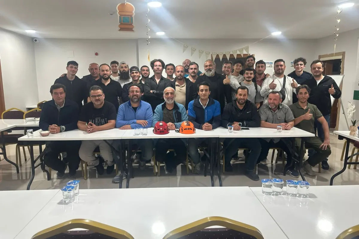 İnegöl'de görevden alma sonrası 92 kişi istifa etti