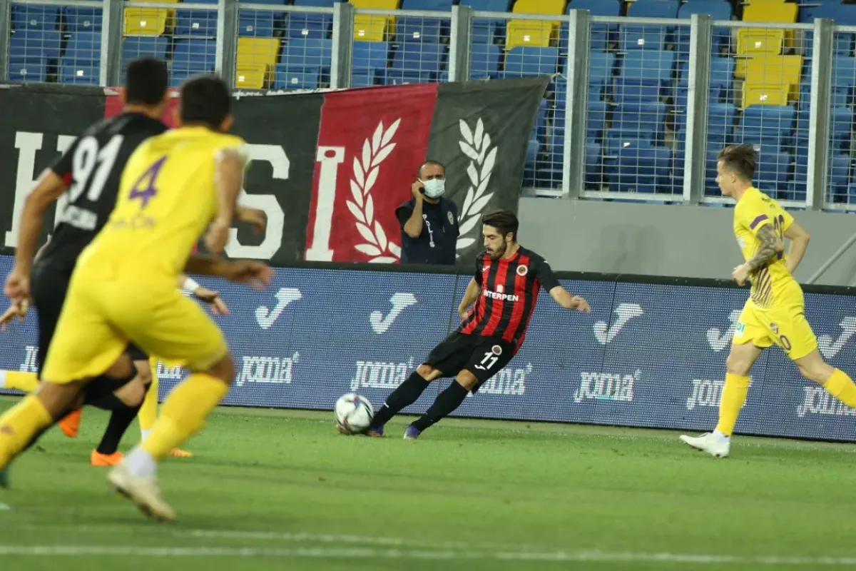 Selçuksports, Justin TV, İnat TV Gençlerbirliği - Eyüpspor maçı canlı yayın bilgileri