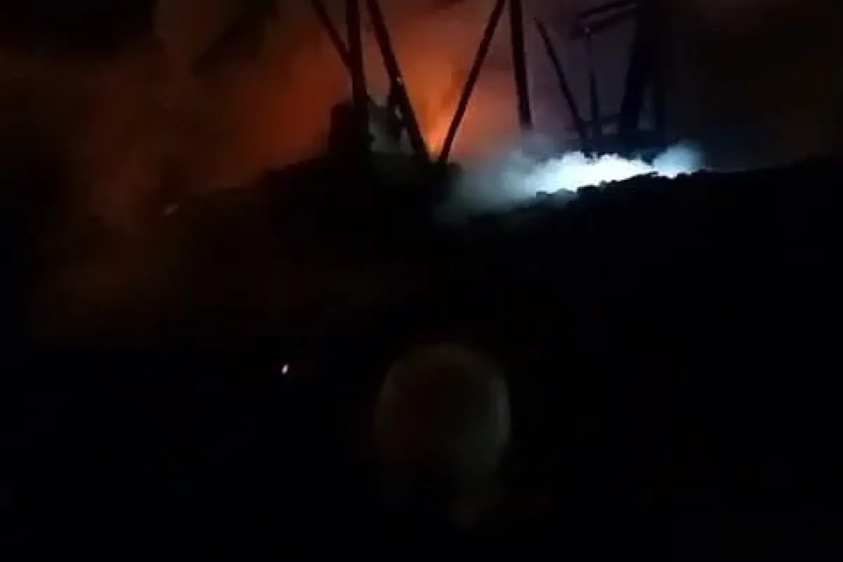Bursa’da çıkan yangında samanlık kullanılamaz hale geldi