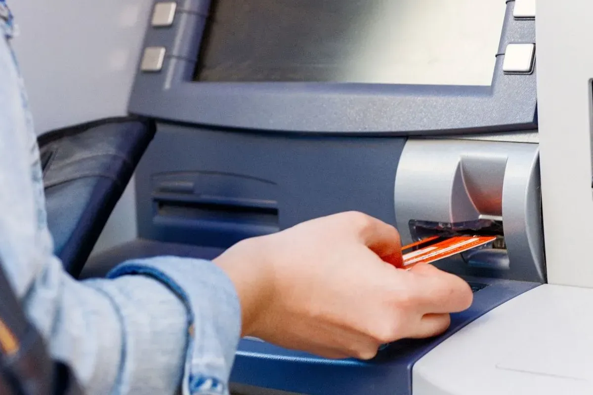 ATM’de yeni dönem: Komisyon ve masraf yok!