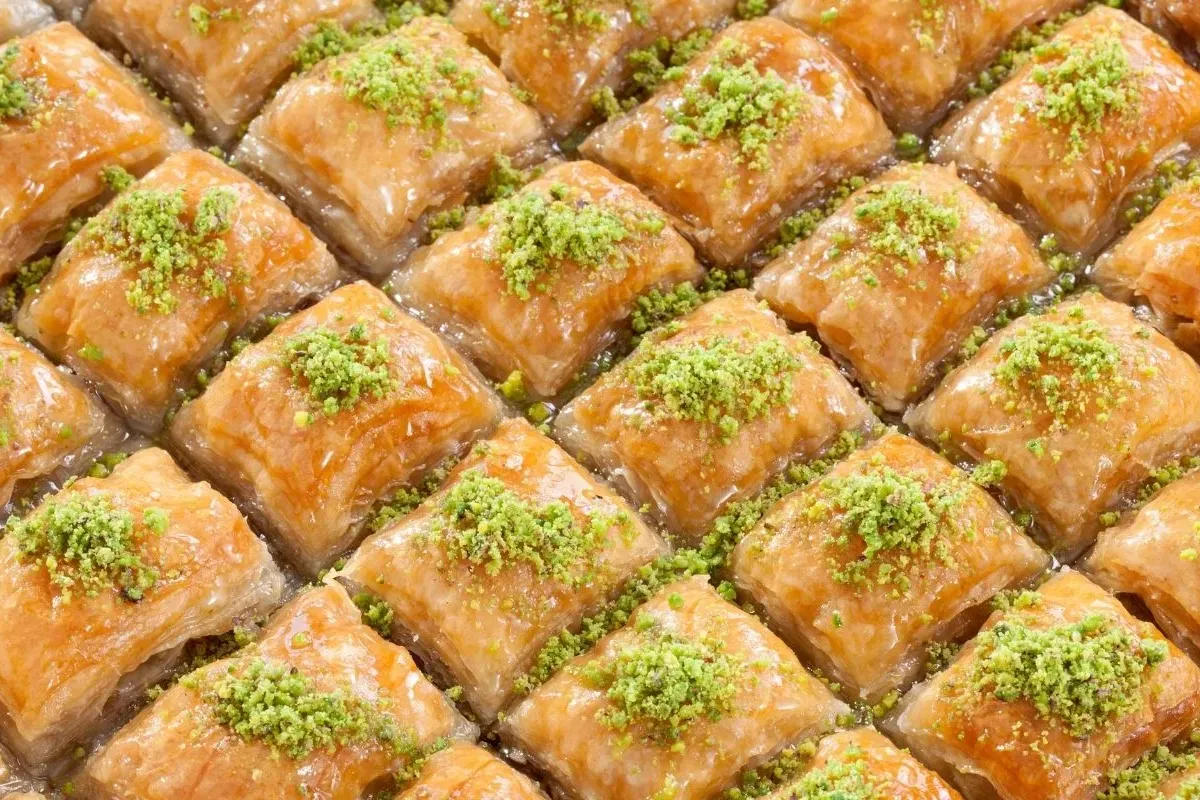 Baklava yediğimizi sanıyorduk! Ünlü markadan beklenmedik hile