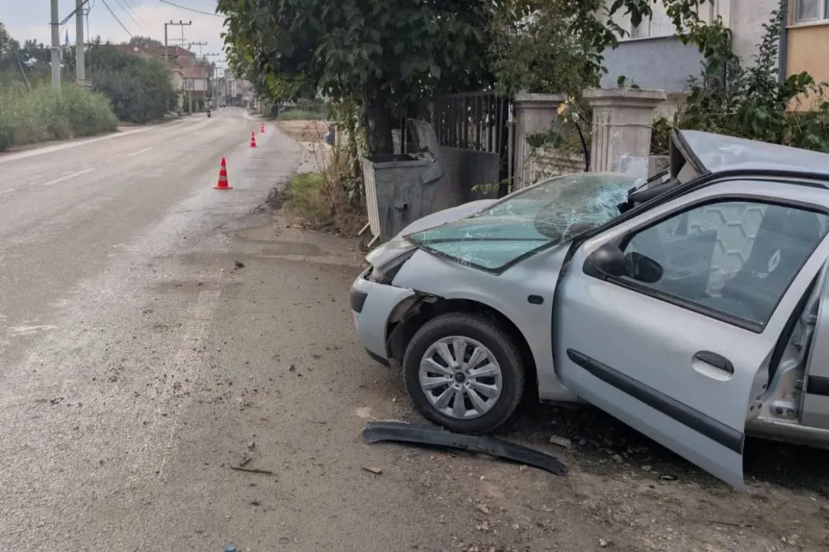 İnegöl'de feci kaza! Genç sürücü ağır yaralandı