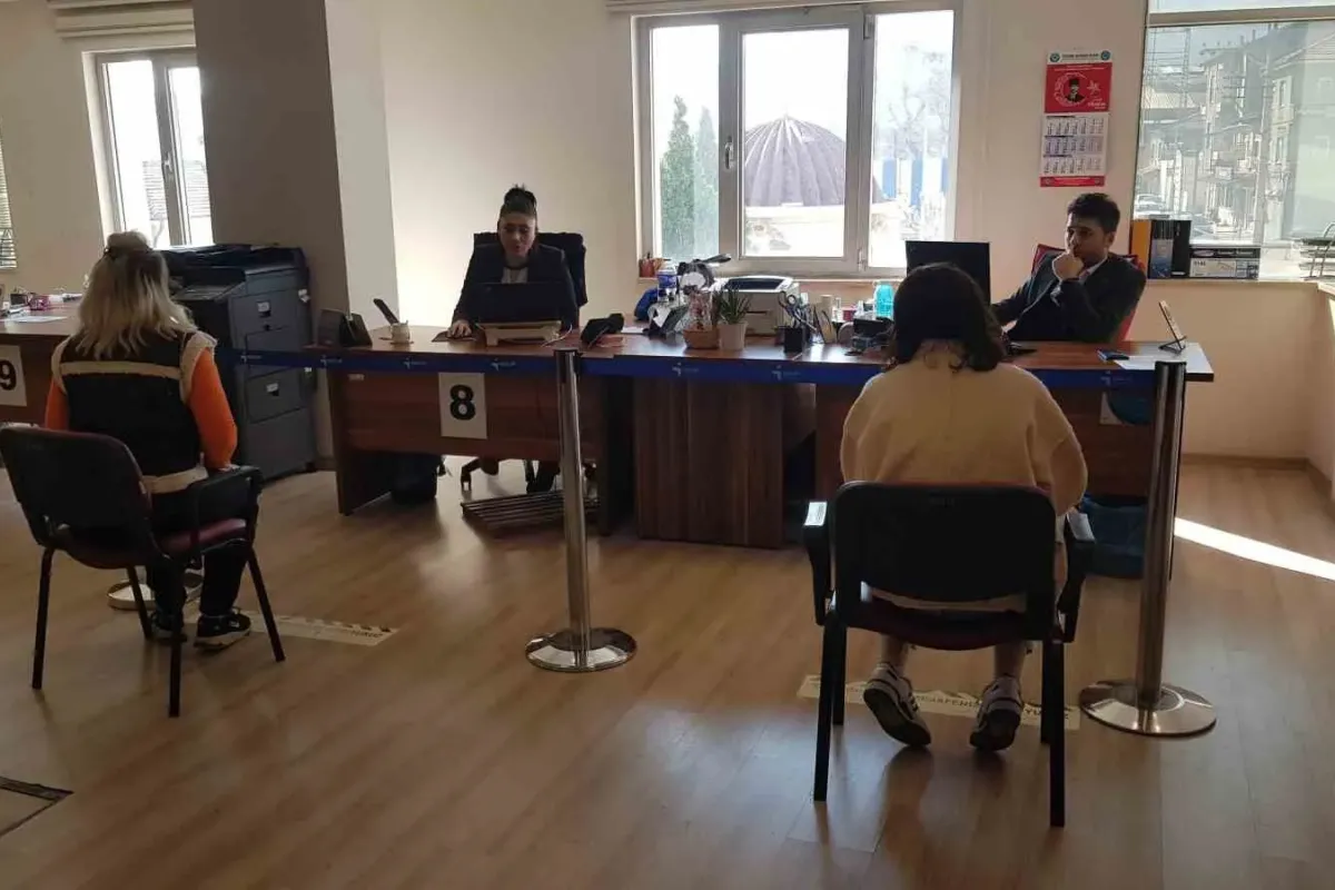 İş arayanlar müjde! Bakanlık 15 bin personel alımı için düğmeye bastı