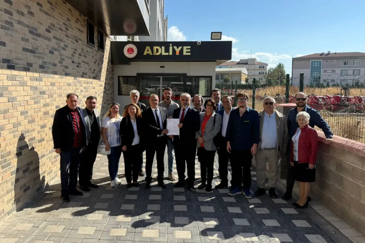 CHP İnegöl İlçe Başkanı Şahin mazbatasını aldı