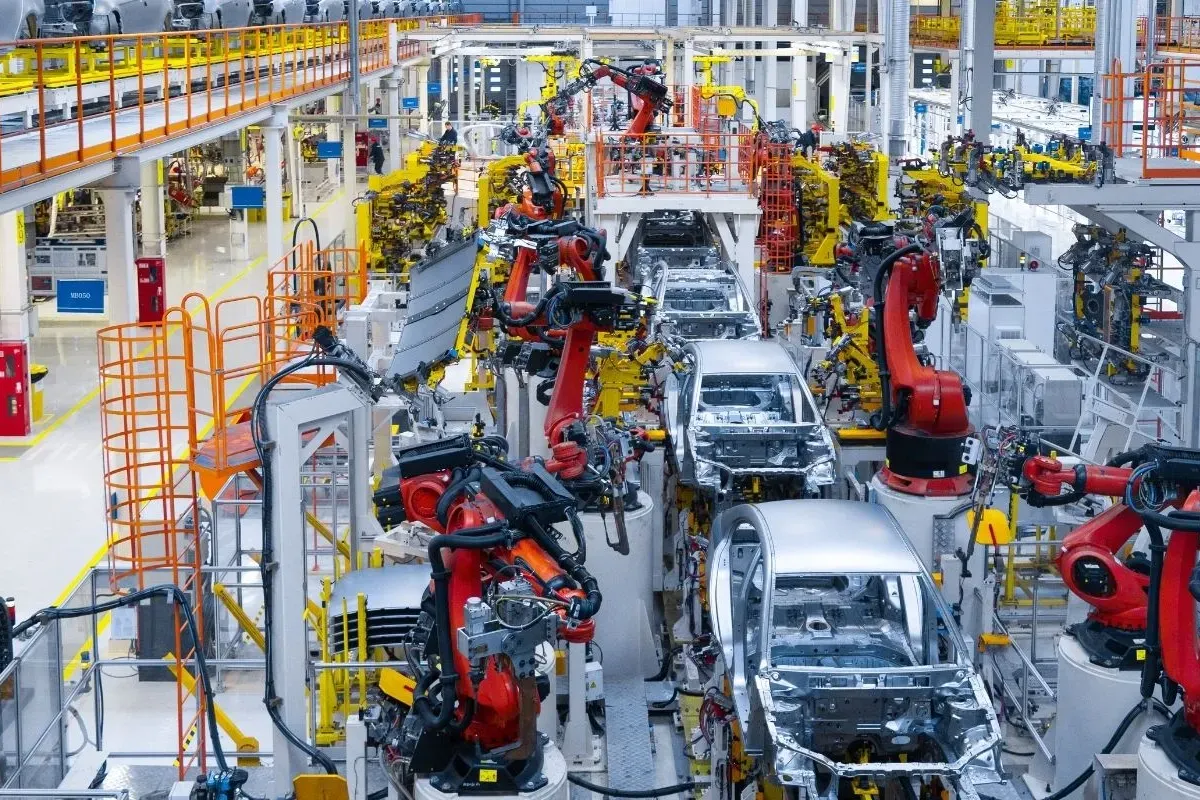 Otomotiv devi sevilen modelin satışını durdurdu
