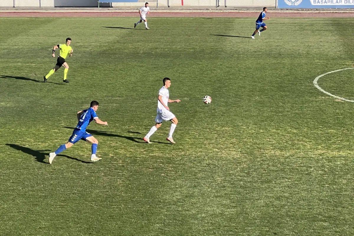 İnegölspor Ankara’dan puanla döndü