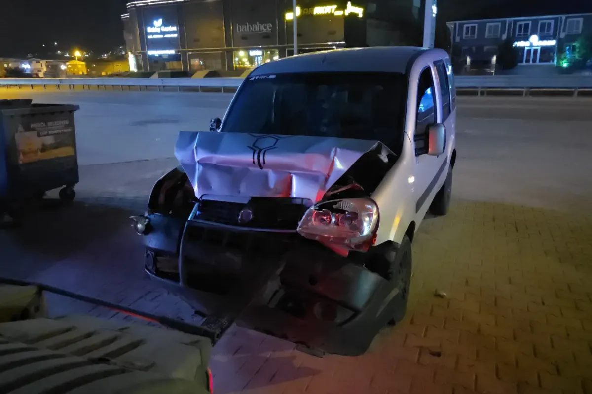 İnegöl'de feci kaza: 2 Yaralı