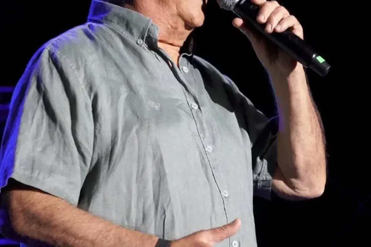 Balkanların efsane sesi hayatını kaybetti