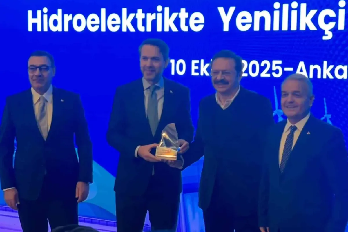 Enerji Bakanı Bayraktar, Hidroelektrikte Yenilikçi Projeler Günü Programı'nda konuştu