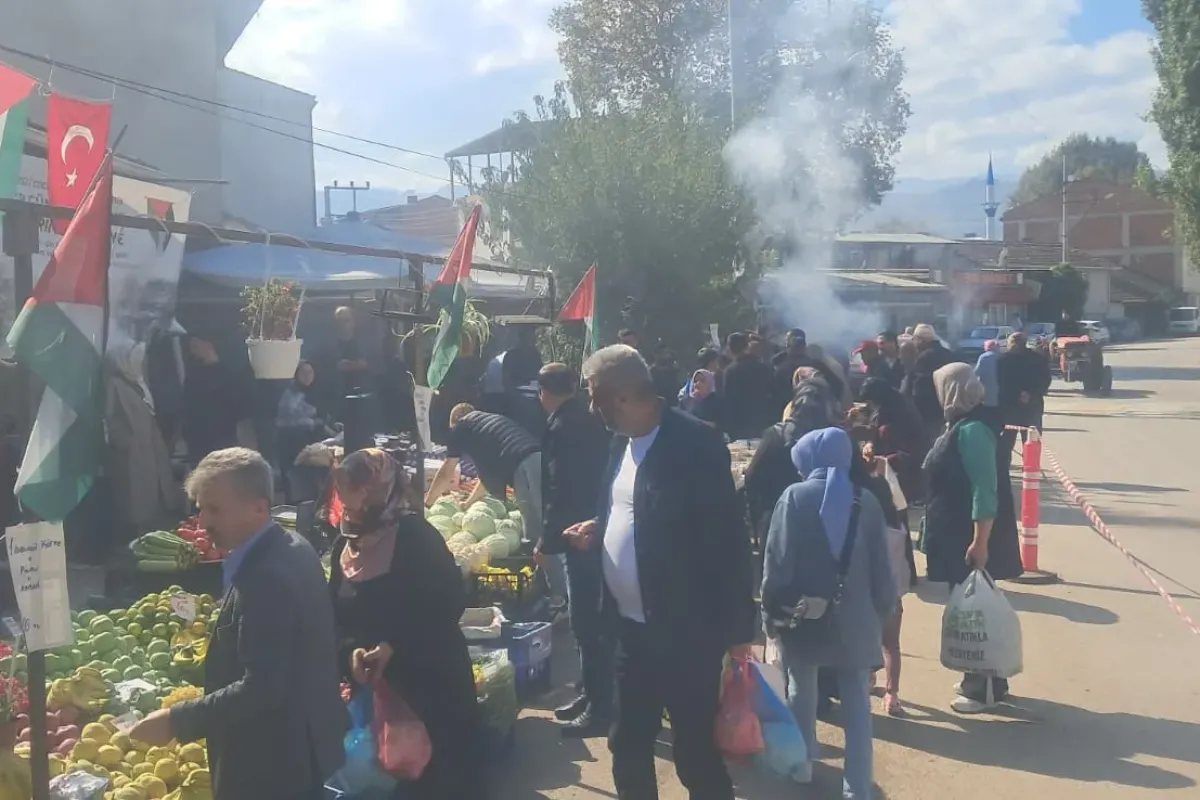Çeltikçi Mahallesi'nden yürekleri ısıtan dayanışma örneği: Günlük gelirlerini...