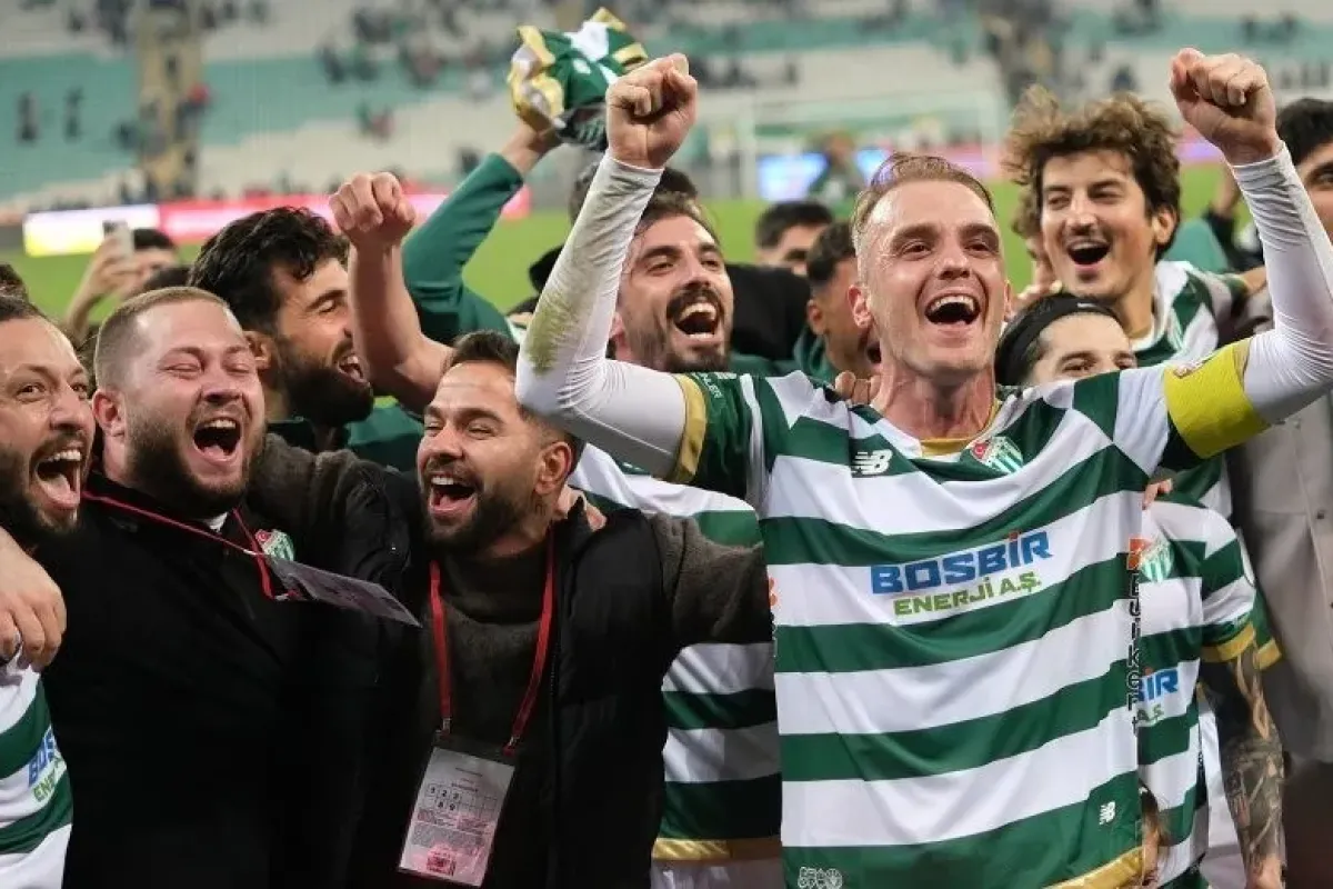 Namağlup Aksarayspor deplasmanında Bursaspor'a kritik sınav