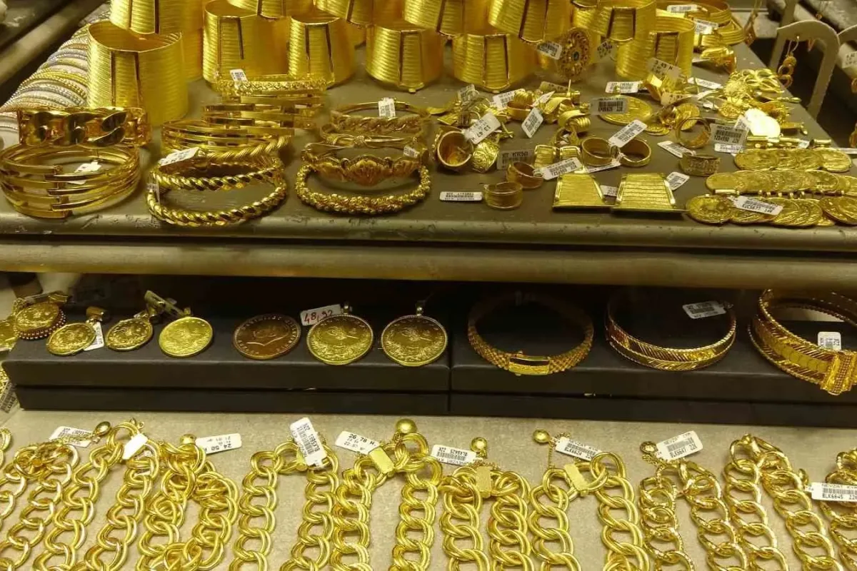 1 kilogram altın bir ayda yatırımcısını servet kazandırdı!
