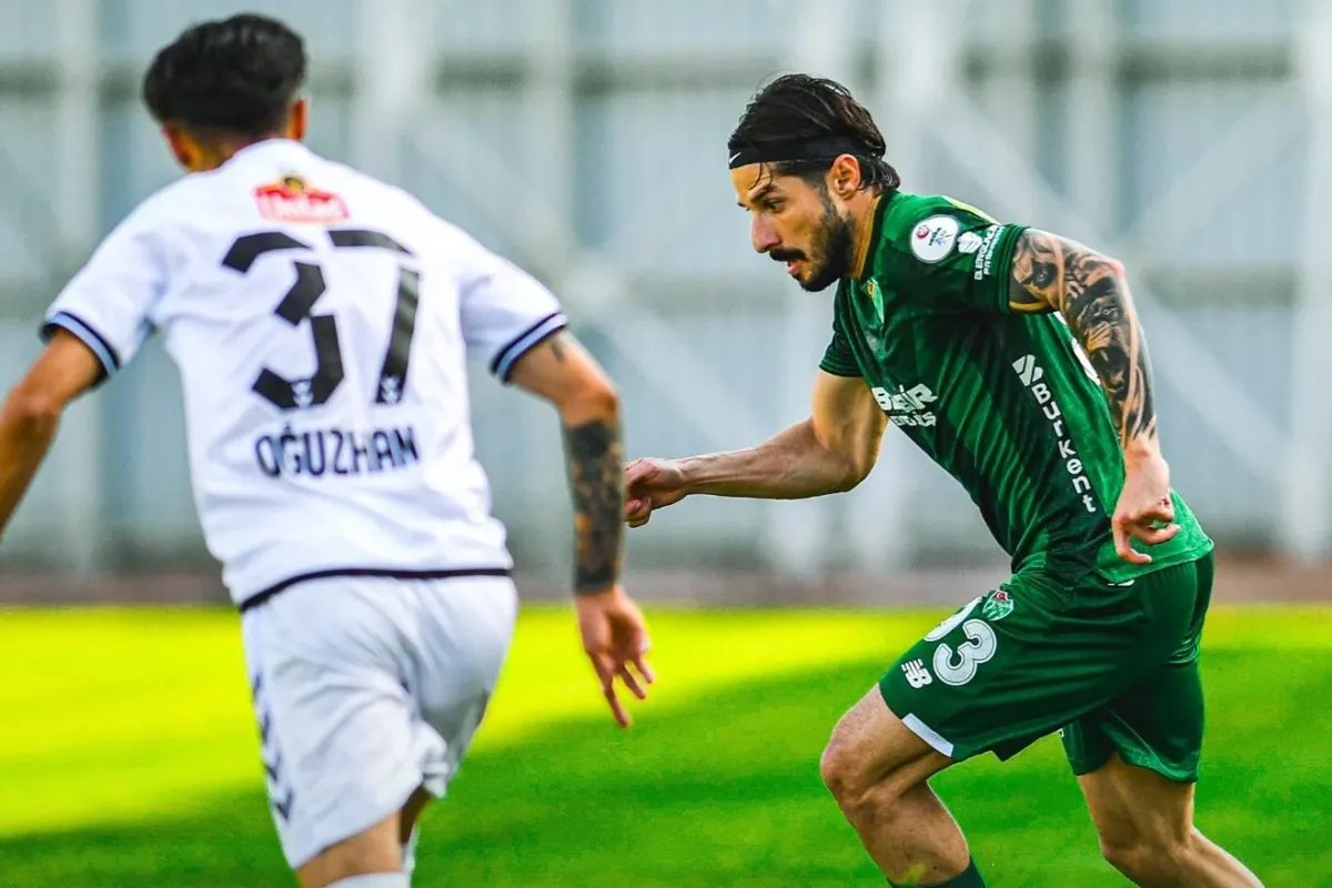 Bursaspor Aksaray deplasmanında 2-1 kazandı