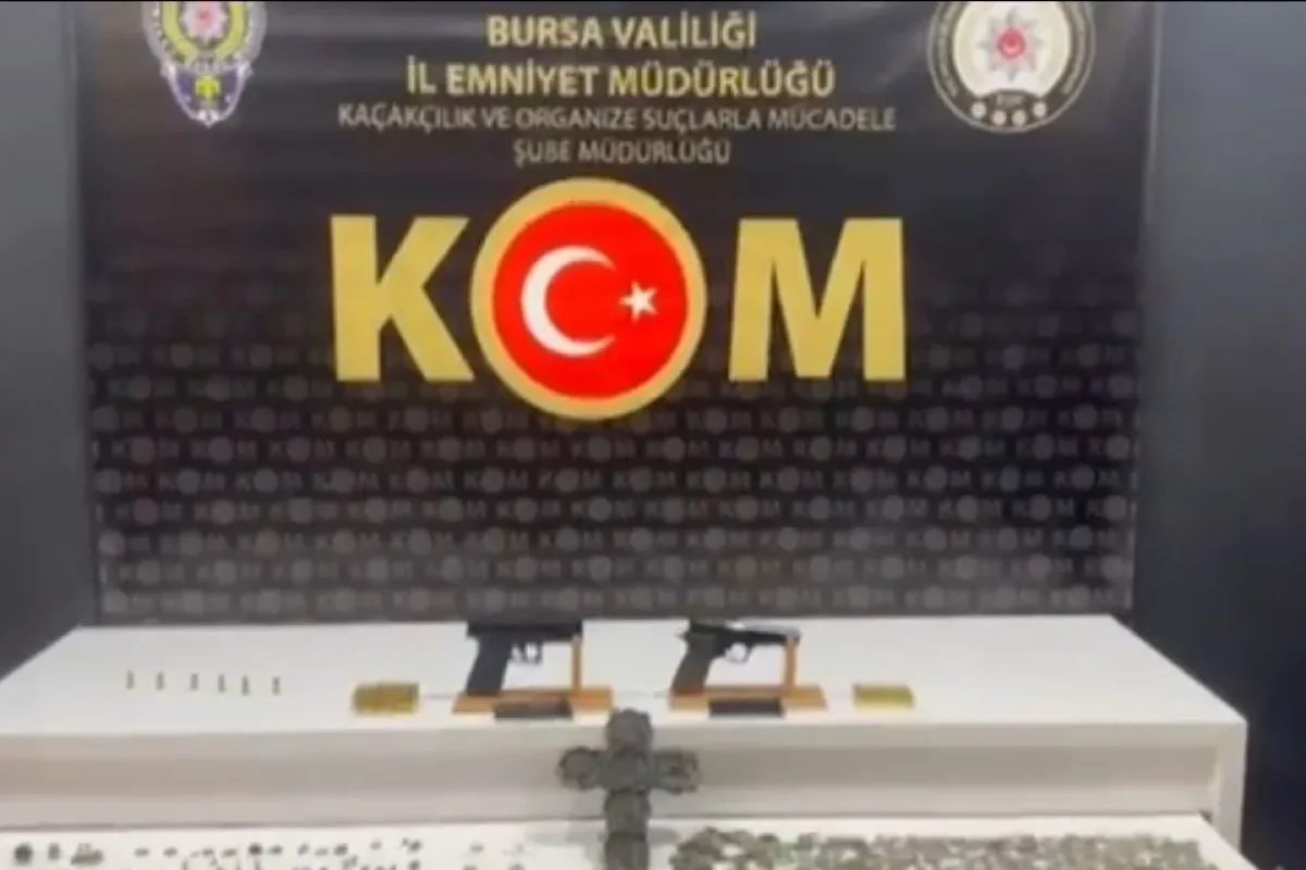 Yatak odasından Bizans ve Osmanlı dönemine ait hazine çıktı