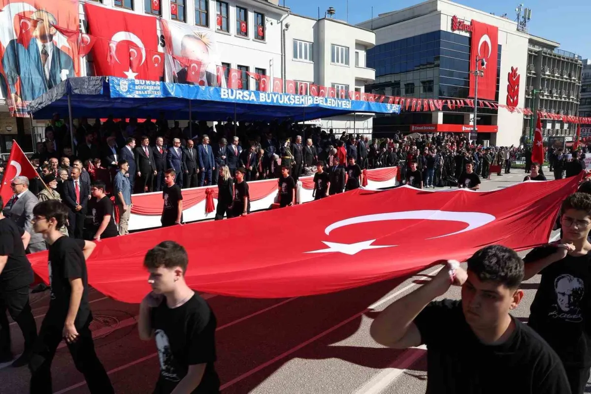 Bursa’da Cumhuriyet Bayramı coşkusu
