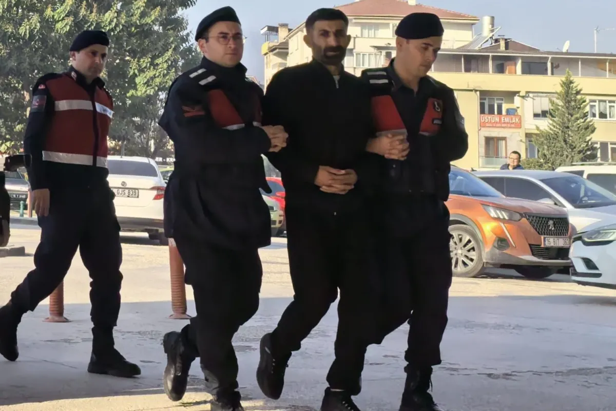 Uyuşturucu taciri kıskıvrak yakalandı