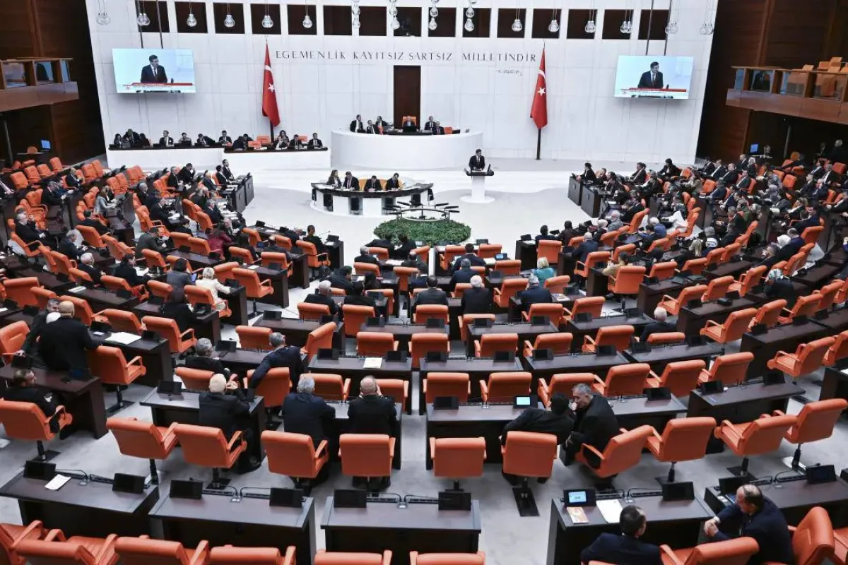 Kulislerde bomba iddia! 3 vekil daha AK Parti'ye geçiyor