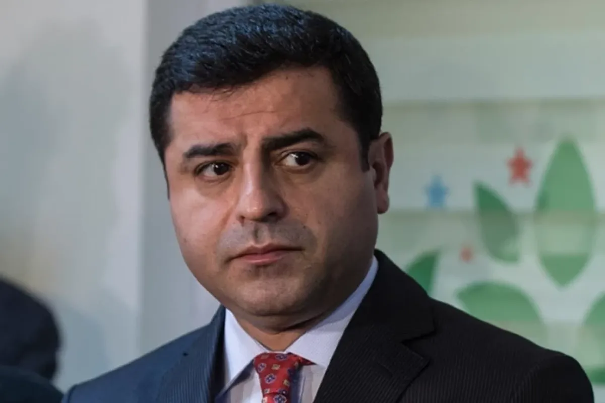Selahattin Demirtaş’tan Bahçeli ve Özel’e barış mesajı