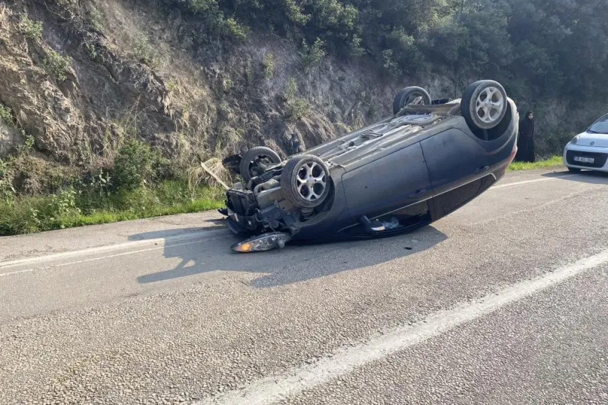 Feci kazadan emniyet kemeri sayesinde kurtuldular