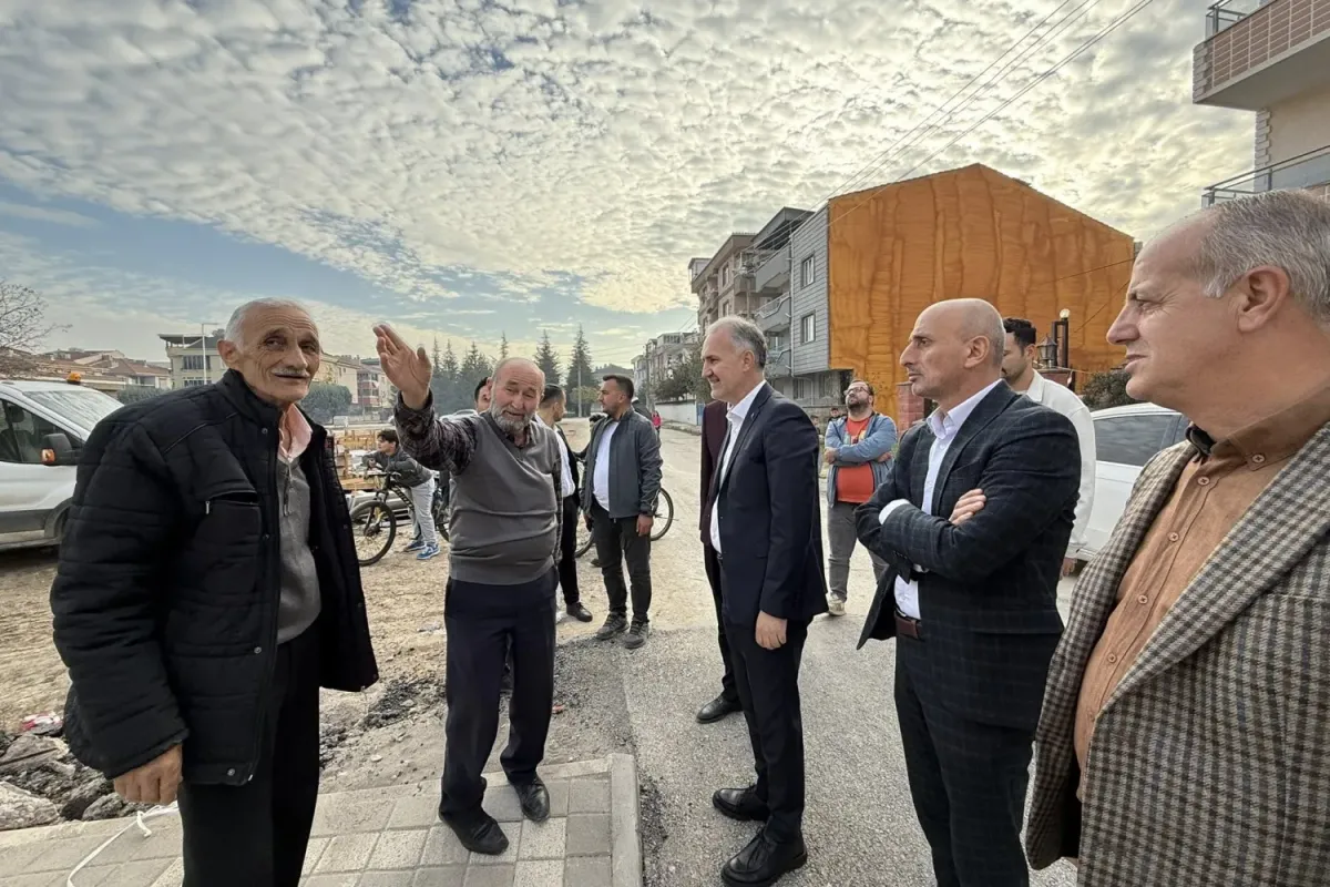 İnegöl'de üç bölgede başlayan asfalt çalışmaları cuma günü tamamalanacak
