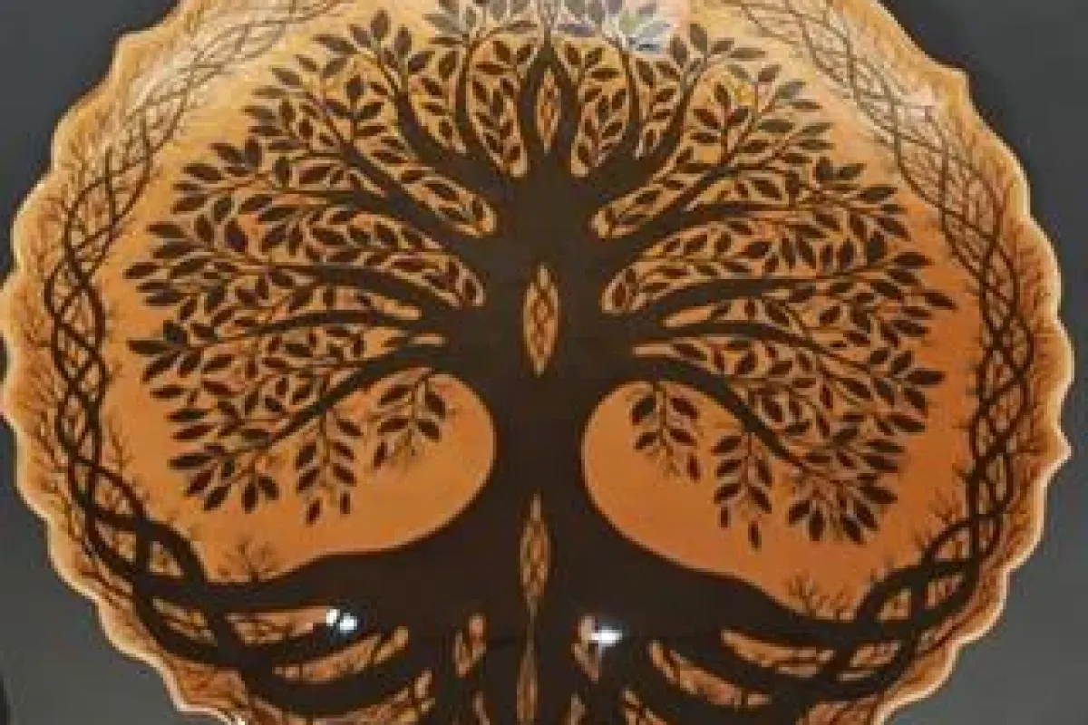 Avanos Güray Müzesi'nde Renklerin İzinde: Güneşin Dokunduğu Yer Sergisi