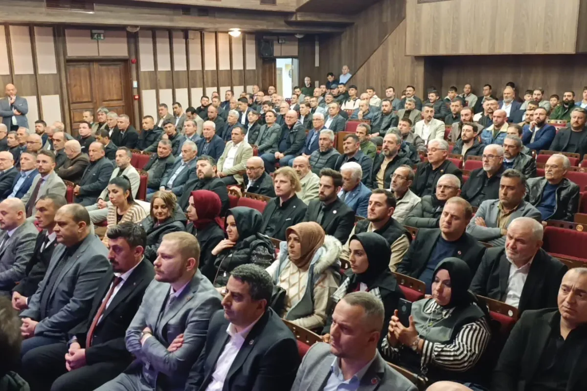 MHP Genel Sekreteri Büyükataman, İnegöl’de STK temsilcileri ve muhtarlarla buluştu