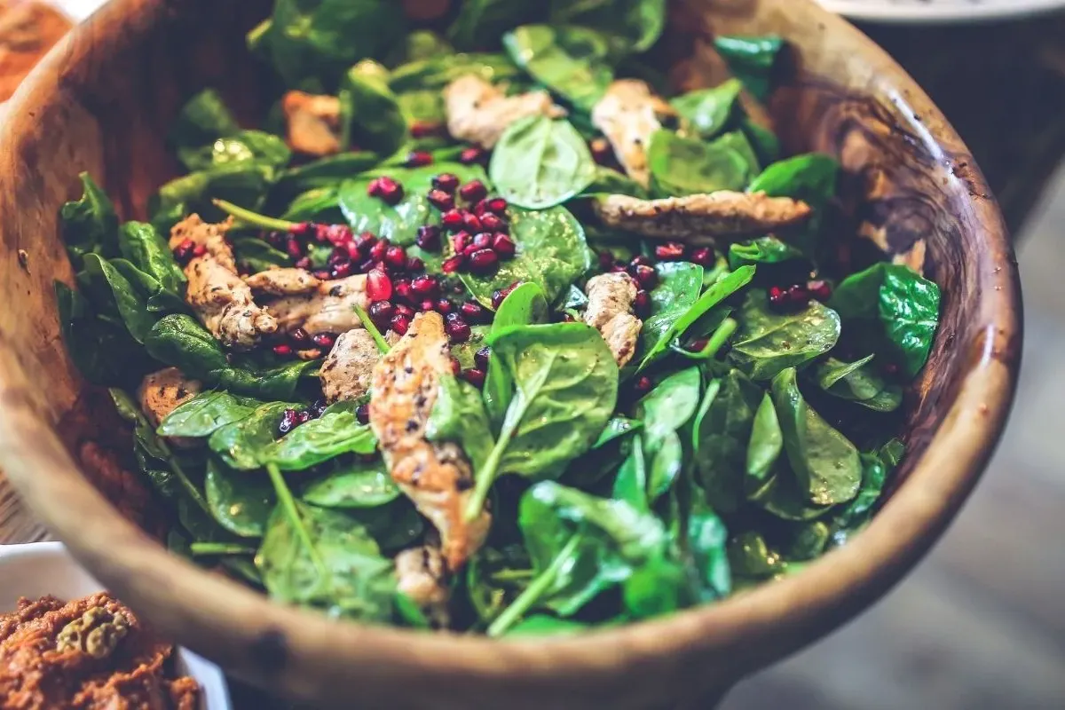 Hazır gıdada yeni trend: Salata menüleri büyük rağbet görüyor