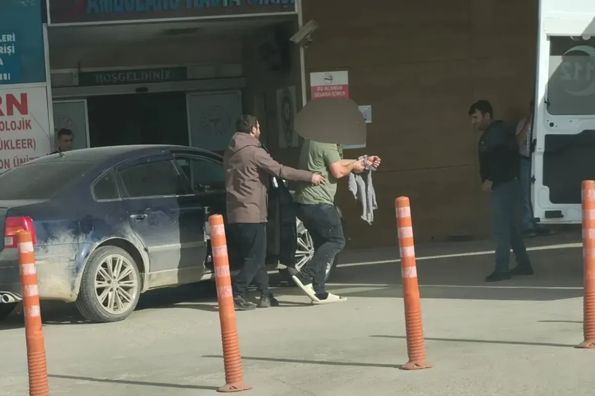 Feci şekilde yaralanan işçi Bursa'ya sevk edildi