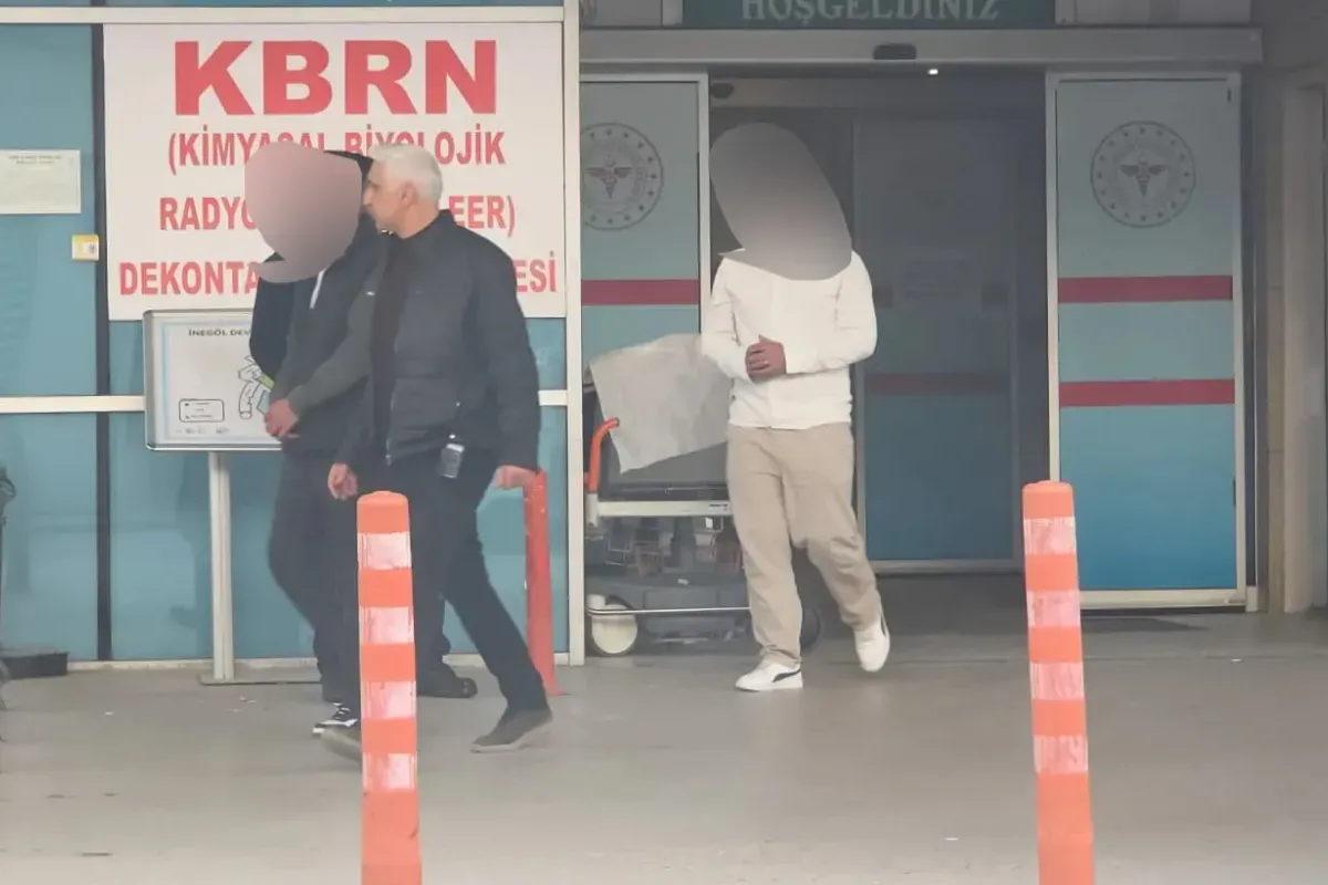 Dolandırıcılıktan aranan iki kişi İnegöl’de yakalandı