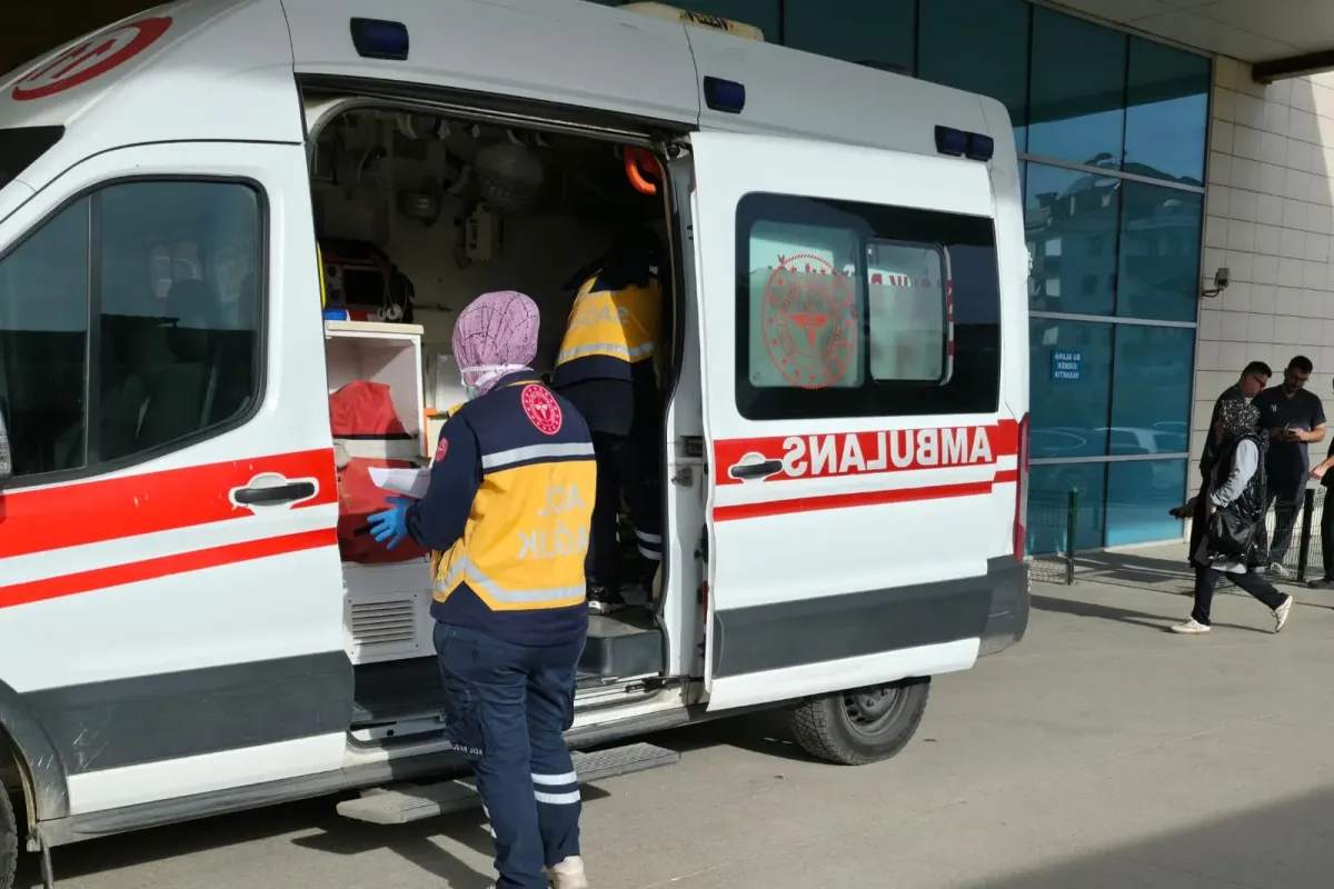 Bursa İnegöl Devlet Hastanesi acil serviste menenjit şüphesi