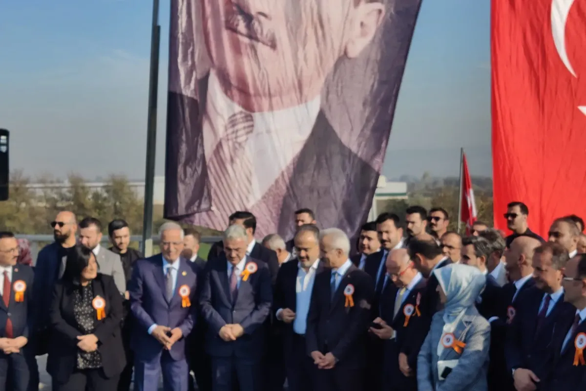 Ulaştırma Bakanı Uraloğlu’ndan Alinur Aktaş’a özel ilgi