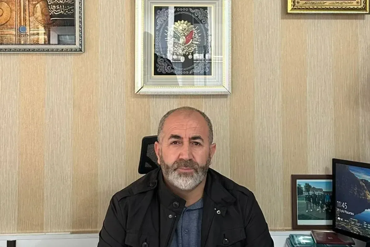 İnegöl Din Görevlileri Derneği'nden öğretmenler gününe özel mesaj
