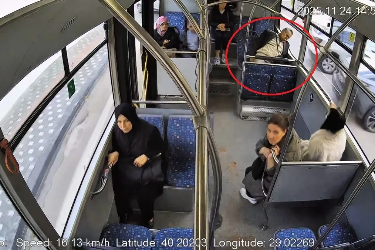 Otobüste fenalaşan adam için zamanla yarış...Yolcularla birlikte acile böyle çekti