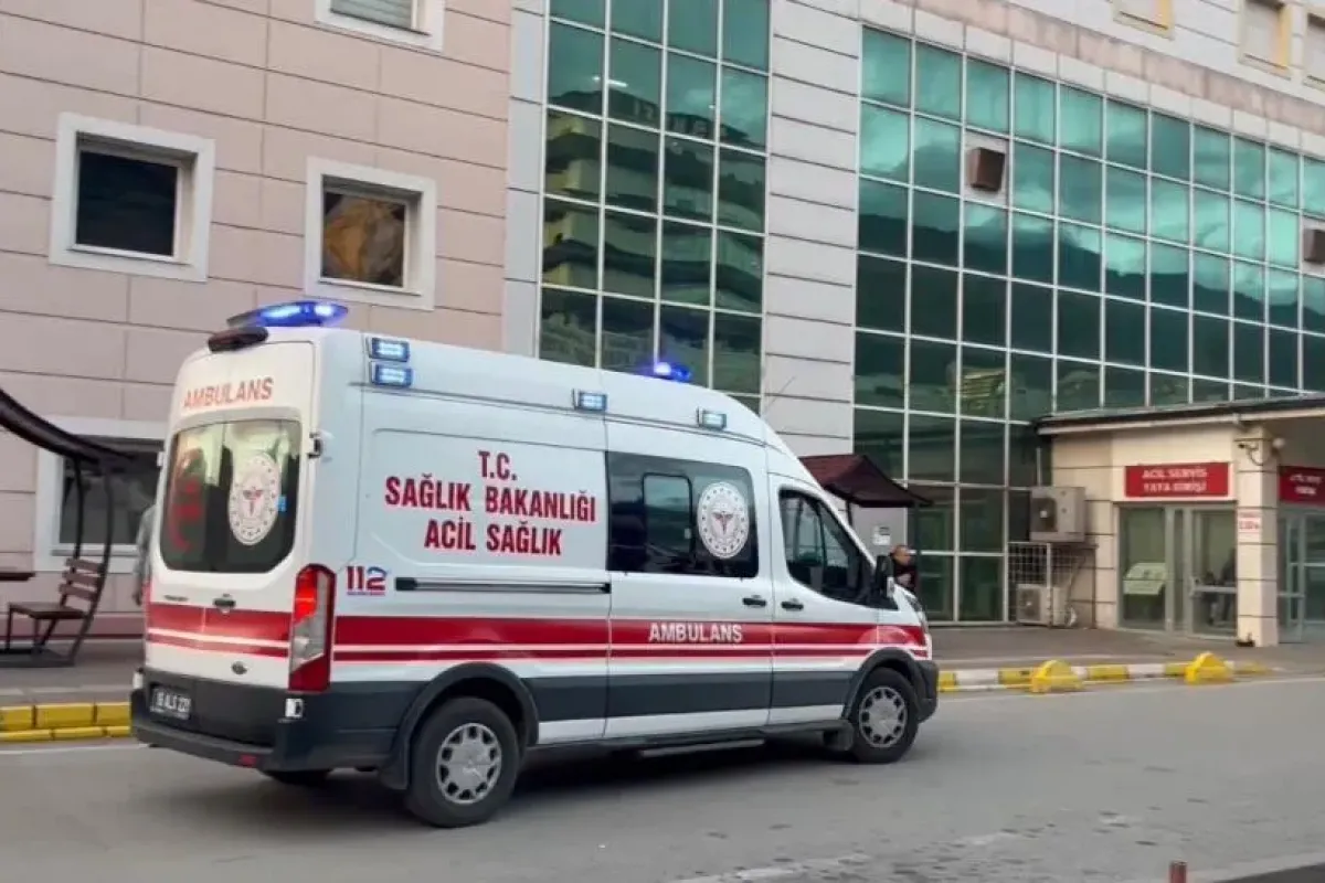 Bursa'da okul kantininde tarihi geçmiş profiterol satışı