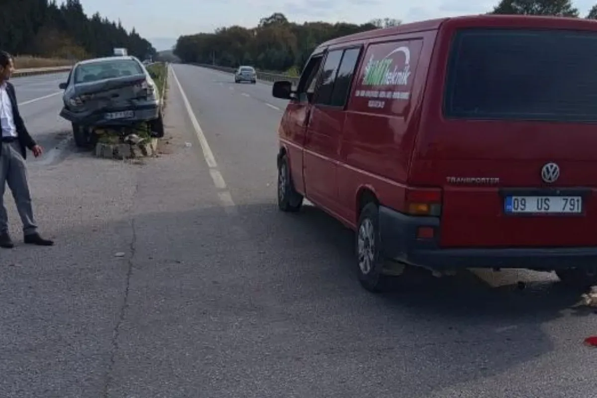 Kafa kafaya çarpıştılar; 2 yaralı