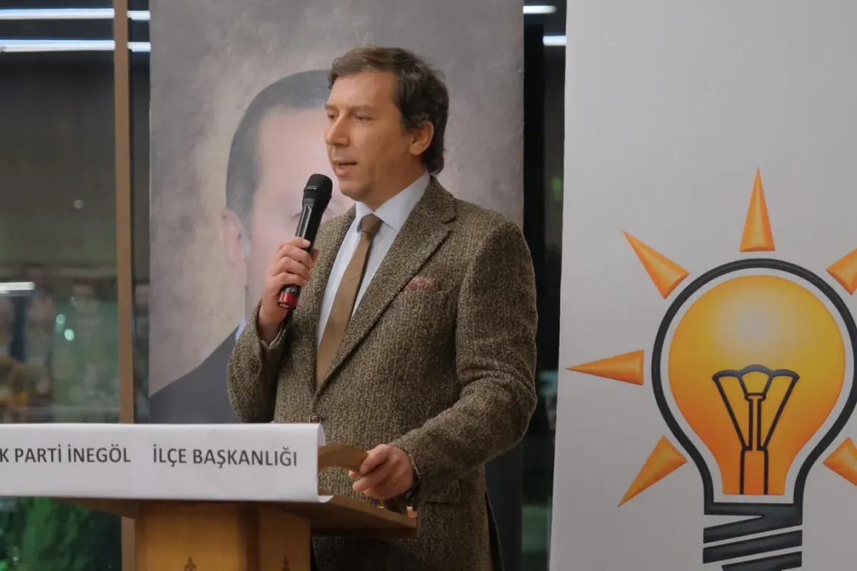 AK Parti İnegöl İlçe Başkanı Mustafa Durmuş; Büyükşehir Belediyesi Sınıfta Kaldı