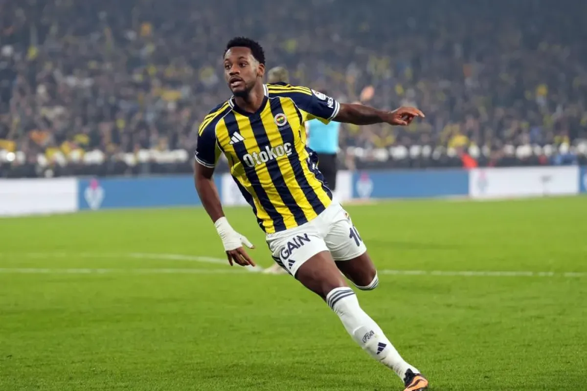 Jhon Duran Ceza Alacak mı? Derbide Ne Yaptı, Olayın Perde Arkası