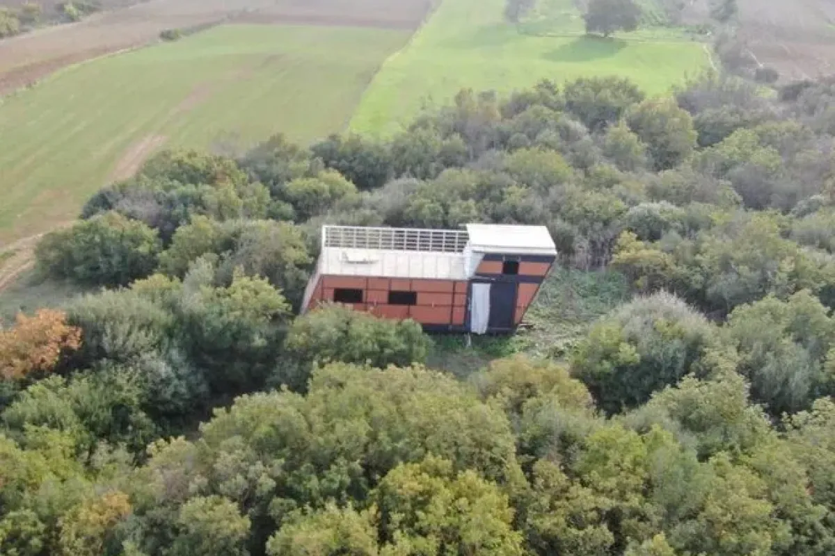 Şaka değil gerçek..Evi içindeki eşyalarla çaldılar