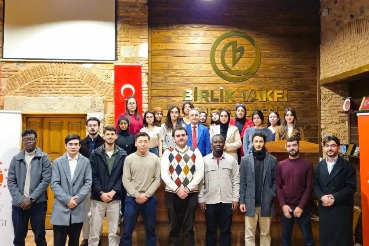 Bursa’da uluslararası öğrencilere "Medya İletişim ve Kamu Diplomasisi" söyleşisi
