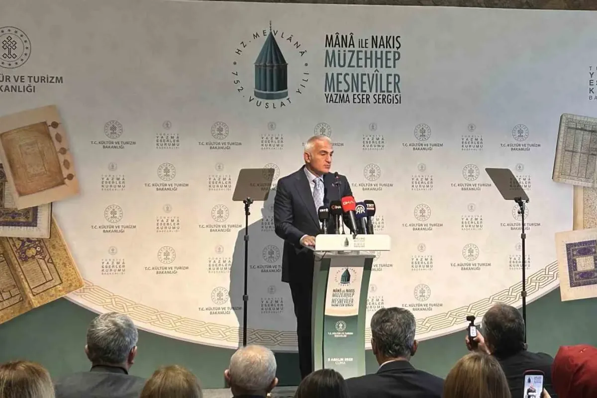Mevlana’nın 7 asırlık Mesnevi mirası "Mana ve Nakış: Müzehhep Mesneviler Yazma Eser" sergisinde anlatıldı