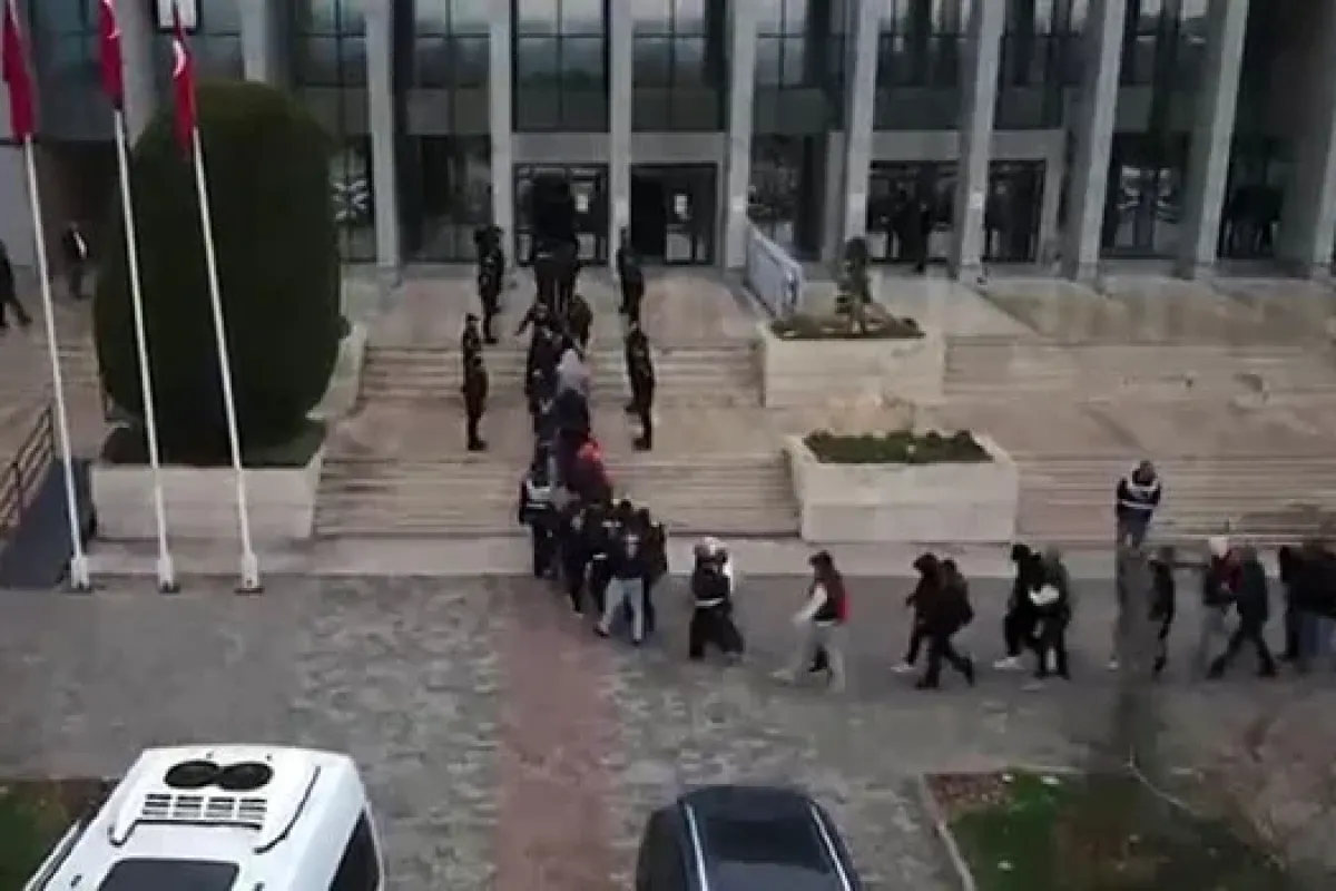 Denizli merkezli 6 ilde düzenlenen dolandırıcılık operasyonunda 16 zanlı tutuklandı